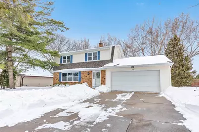 550 Edelweiss Drive, Green Bay, WI 54302 - Photo 1
