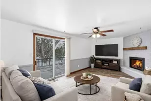 550 Edelweiss Dr, Green Bay, WI 54302 - Photo 5