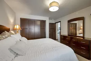 2580-3 Bay Harbor Circle, Green Bay, WI 54304 - Photo 23