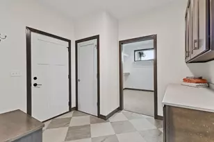 733 Tambour Ct, De Pere, WI 54115 - Photo 37