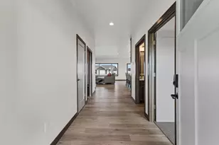 733 Tambour Ct, De Pere, WI 54115 - Photo 7