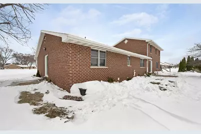 1528 Van Road, Green Bay, WI 54311 - Photo 45