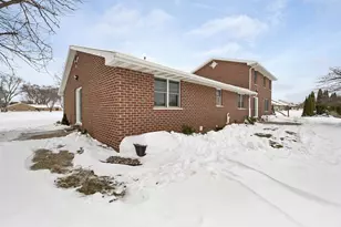 1528 Van Rd, Green Bay, WI 54311 - Photo 45
