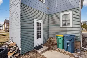 306 5th St, Fond du Lac, WI 54935 - Photo 25