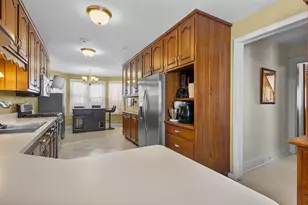 81 N Park Ave, Fond du Lac, WI 54935 - Photo 17