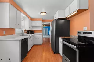 2412 N Morrison St, Appleton, WI 54911 - Photo 11