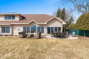 957 Brighton Dr, Menasha, WI 54952 - Photo 67