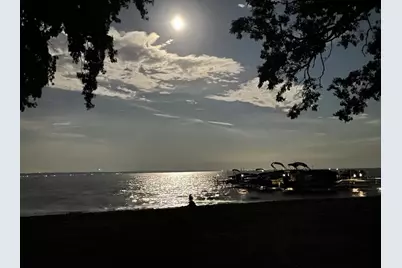 957 Brighton Drive, Menasha, WI 54952 - Photo 85