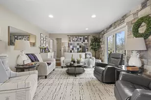 3075 Ridgeway Dr, Neenah, WI 54956 - Photo 23