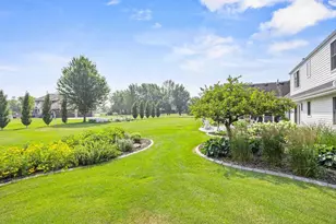 3075 Ridgeway Dr, Neenah, WI 54956 - Photo 57