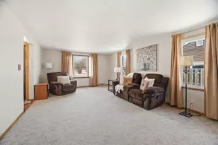 88 Foster Ct, Appleton, WI 54915 - Photo 5