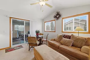 N6007 Westview Dr, Fond du Lac, WI 54937 - Photo 11