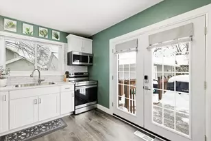 727 N Bennett St, Appleton, WI 54914 - Photo 9