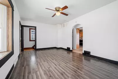 1517 Farlin Street, Green Bay, WI 54302 - Photo 5