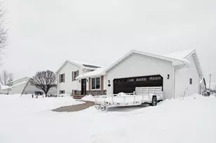 195 Yacoub Ln, Fond du Lac, WI 54935 - Photo 27