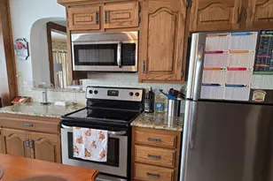 843 Wilson St, Manitowoc, WI 54220 - Photo 23