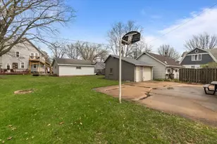 324 E Commercial St, Appleton, WI 54911 - Photo 37