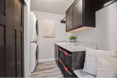 1617 Founders Street, Neenah, WI 54956 - Photo 13