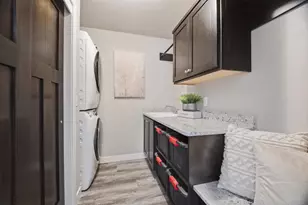 1617 Founders St, Neenah, WI 54956 - Photo 13