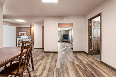 906 Mira Avenue, Crivitz, WI 54114 - Photo 9