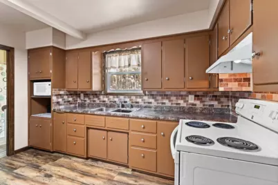 906 Mira Avenue, Crivitz, WI 54114 - Photo 13