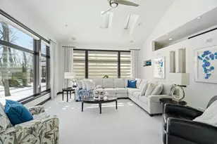 945 Woodcrest Heights Dr, Menasha, WI 54952 - Photo 3