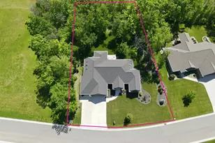 945 Woodcrest Heights Dr, Menasha, WI 54952 - Photo 41