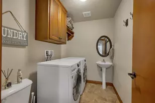 6885 Ireland Trail, Little Suamico, WI 54171 - Photo 11