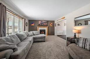 623 Summer Winds Dr, Green Bay, WI 54311 - Photo 5