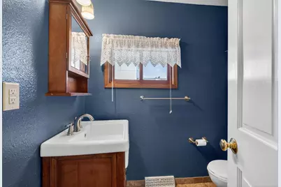 825 Metomen Street, Ripon, WI 54971 - Photo 9