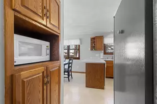 716 Elizabeth Ct, Menasha, WI 54952 - Photo 7