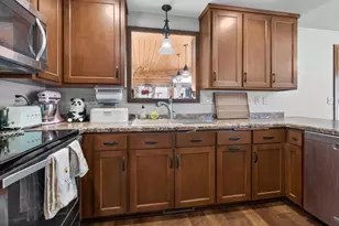 253 Desplaine Rd, De Pere, WI 54115 - Photo 19