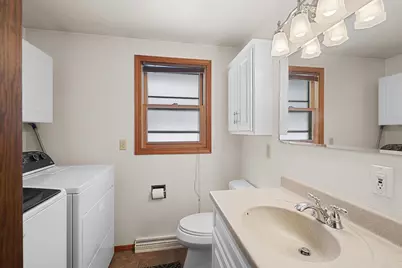 359 Van Caster, Green Bay, WI 54311 - Photo 25