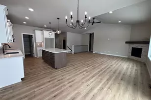 1282 Autumn Fld Ln, De Pere, WI 54115 - Photo 5