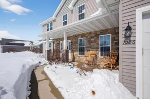 1906 Wasilla Ln, Neenah, WI 54956 - Photo 3