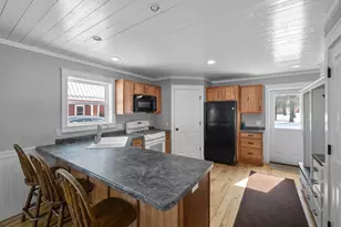 E1471 Arbor St, Waupaca, WI 54981 - Photo 9