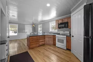 E1471 Arbor St, Waupaca, WI 54981 - Photo 5