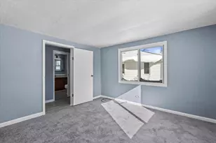 1833 N Charlotte St, Appleton, WI 54911 - Photo 15