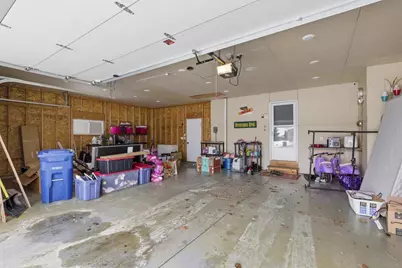 2294 Meadow Heights Circle, Neenah, WI 54956 - Photo 27