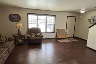 600 Castlestone Ct, Hobart, WI 54155 - Photo 9