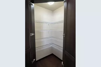 600 Castlestone Court, Hobart, WI 54155 - Photo 7