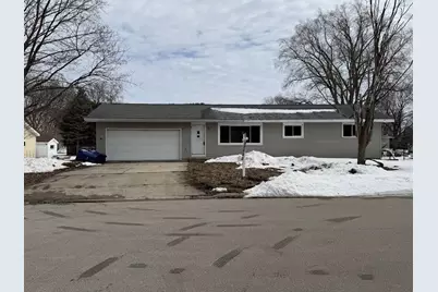 209 N 7th Avenue, Winneconne, WI 54986 - Photo 1