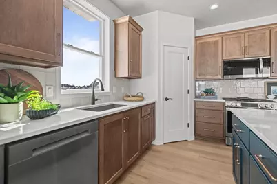 2380 Scheuring Road, De Pere, WI 54115 - Photo 15