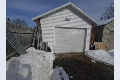 429 Pine River Street, Redgranite, WI 54970 - Photo 9