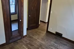 818 N Van Buren St, Green Bay, WI 54302 - Photo 7