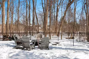 2709 Summerset Cir, Suamico, WI 54173 - Photo 39