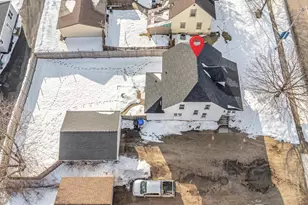 724 Main St, Neenah, WI 54956 - Photo 27