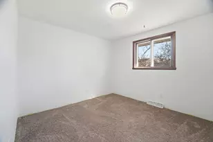 760 Mc Arthur St, Fond du Lac, WI 54935 - Photo 13