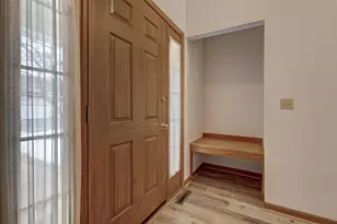 1511 Dickenson Ct, Neenah, WI 54956 - Photo 3