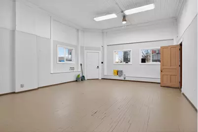 217 Broadway Street, Berlin, WI 54923 - Photo 5